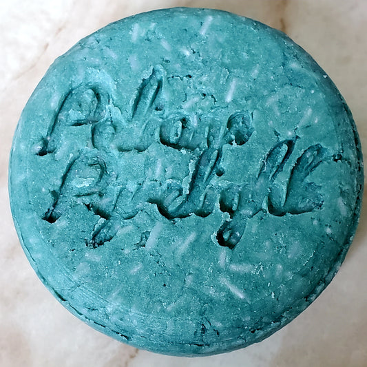 Final Fantasy VII - Cloud Strife Cleansing Shampoo Bar - Potions & Pyrelight